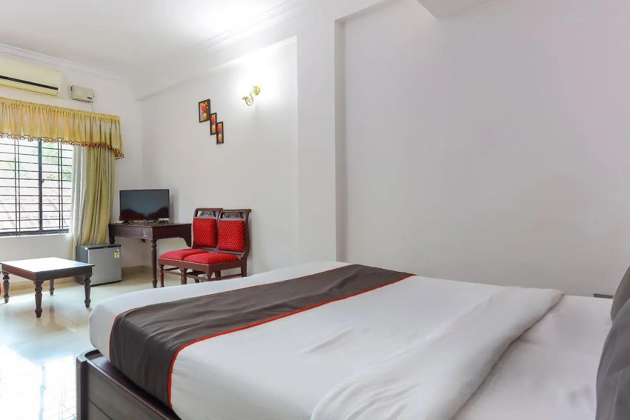 Collection O 50234 Hotel Geebee Nedumbassery