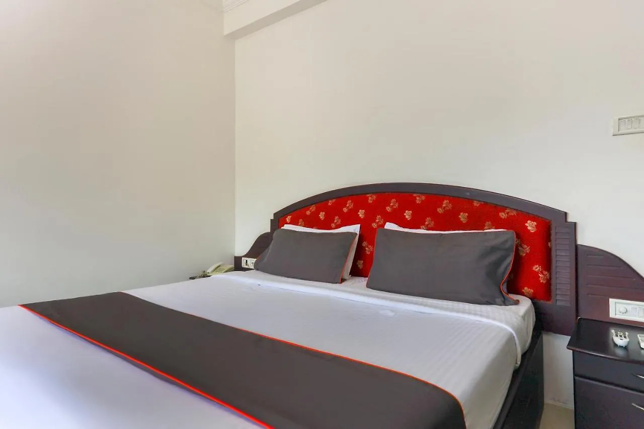 Collection O 50234 Hotel Geebee Nedumbassery