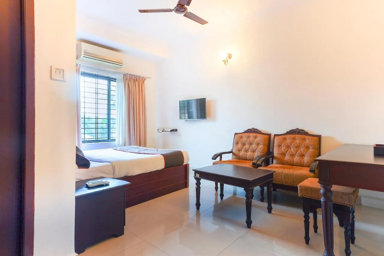 Collection O 50234 Hotel Geebee Nedumbassery 4*,