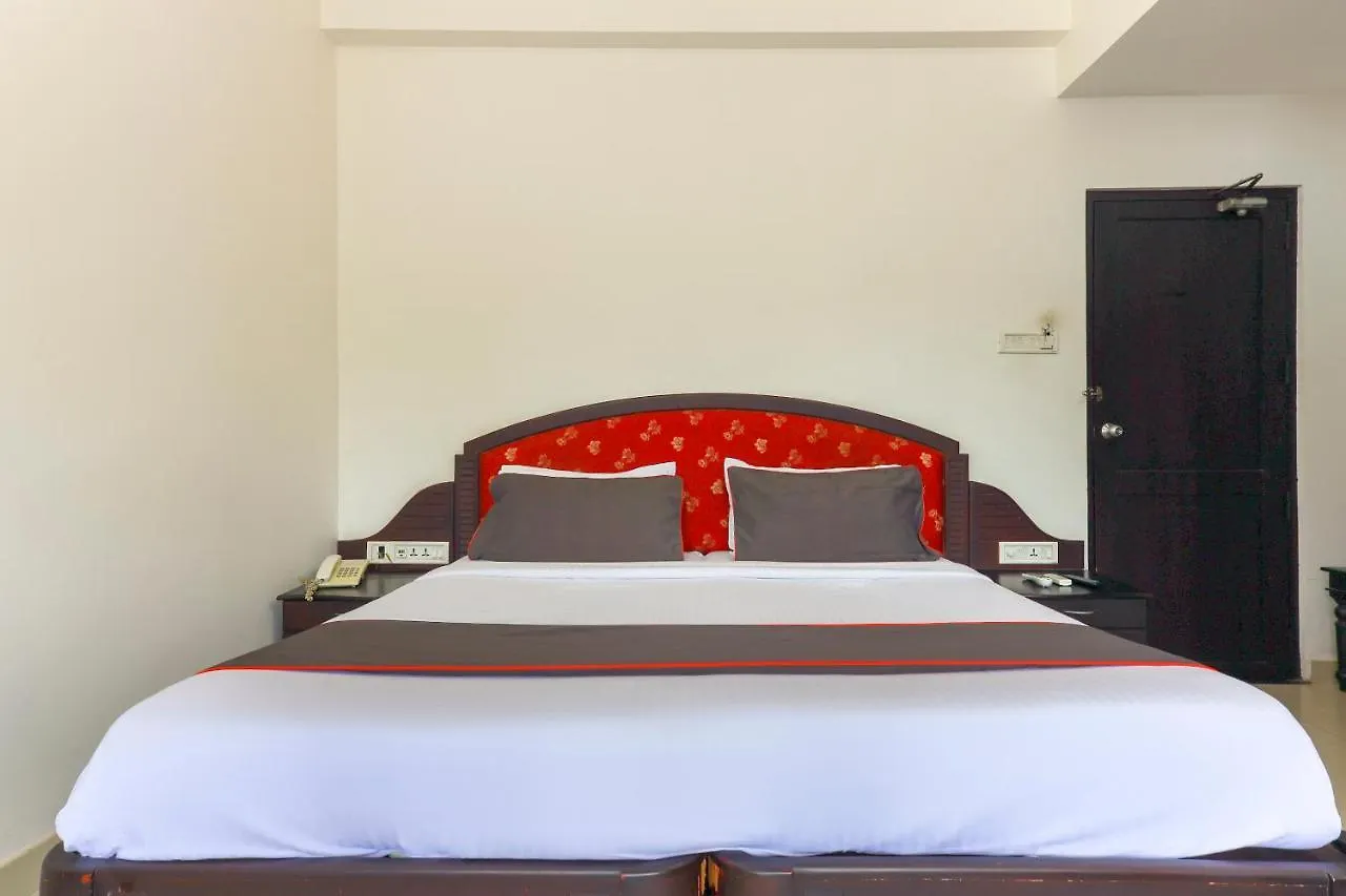 Collection O 50234 Hotel Geebee Nedumbassery